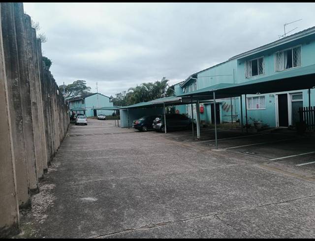 2 BEDROOM TOWNHOUSE FOR SALE IN ASHLEY